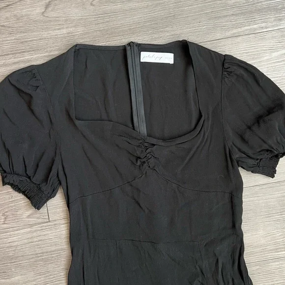 Petal & Pup Franklin Dress Sweetheart Neck Black Mini Dress Size 10 - Picture 6 of 8